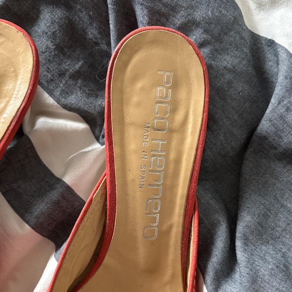 CUTIES Red KITTEN HEELS 👠 - Picture 2 of 6